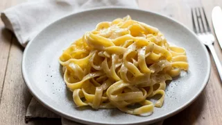 Fettuccine Alfredo