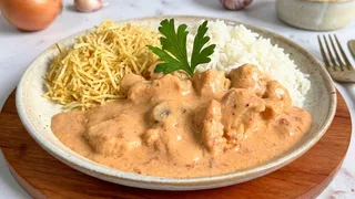 Brazilian Style Chicken Stroganoff